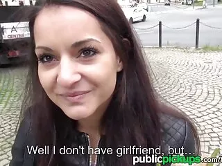 Nicole kettős porno videok ingyen behatolása hármasban
